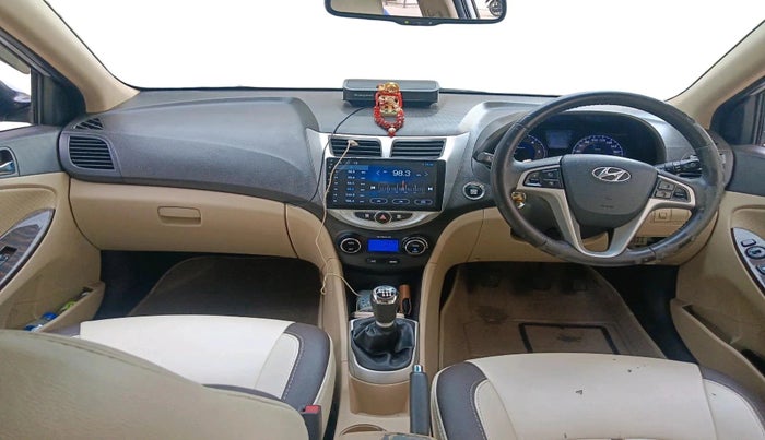 2011 Hyundai Verna FLUIDIC 1.6 CRDI SX, Diesel, Manual, 52,946 km, interior