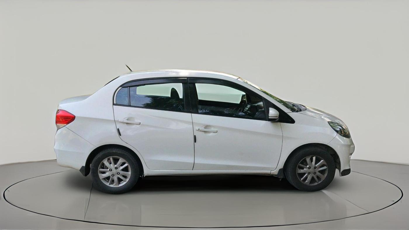 2015 Honda Amaze 1.5L I-DTEC VX, Diesel, Manual, 2,20,347 km, exterior