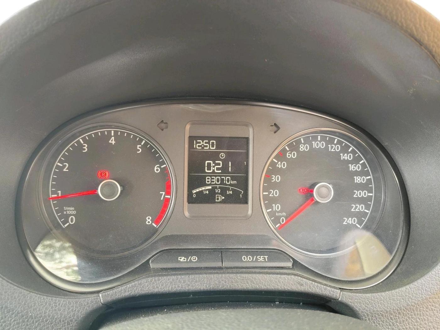 2017 Volkswagen Ameo HIGHLINE1.2L, Petrol, Manual, 83,070 km, interior
