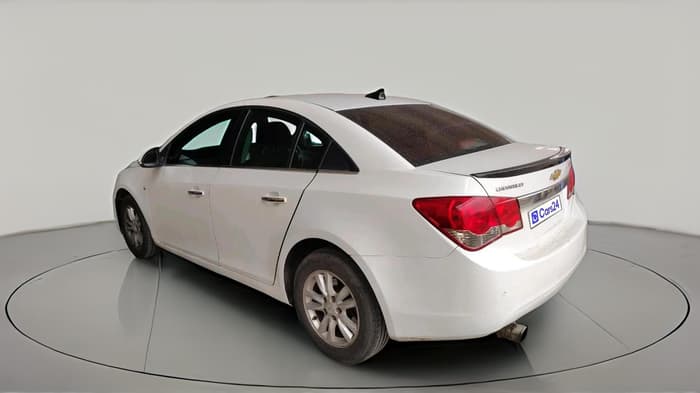 2017 Chevrolet Cruze LTZ AT, Diesel, Automatic, 1,12,611 km, exterior