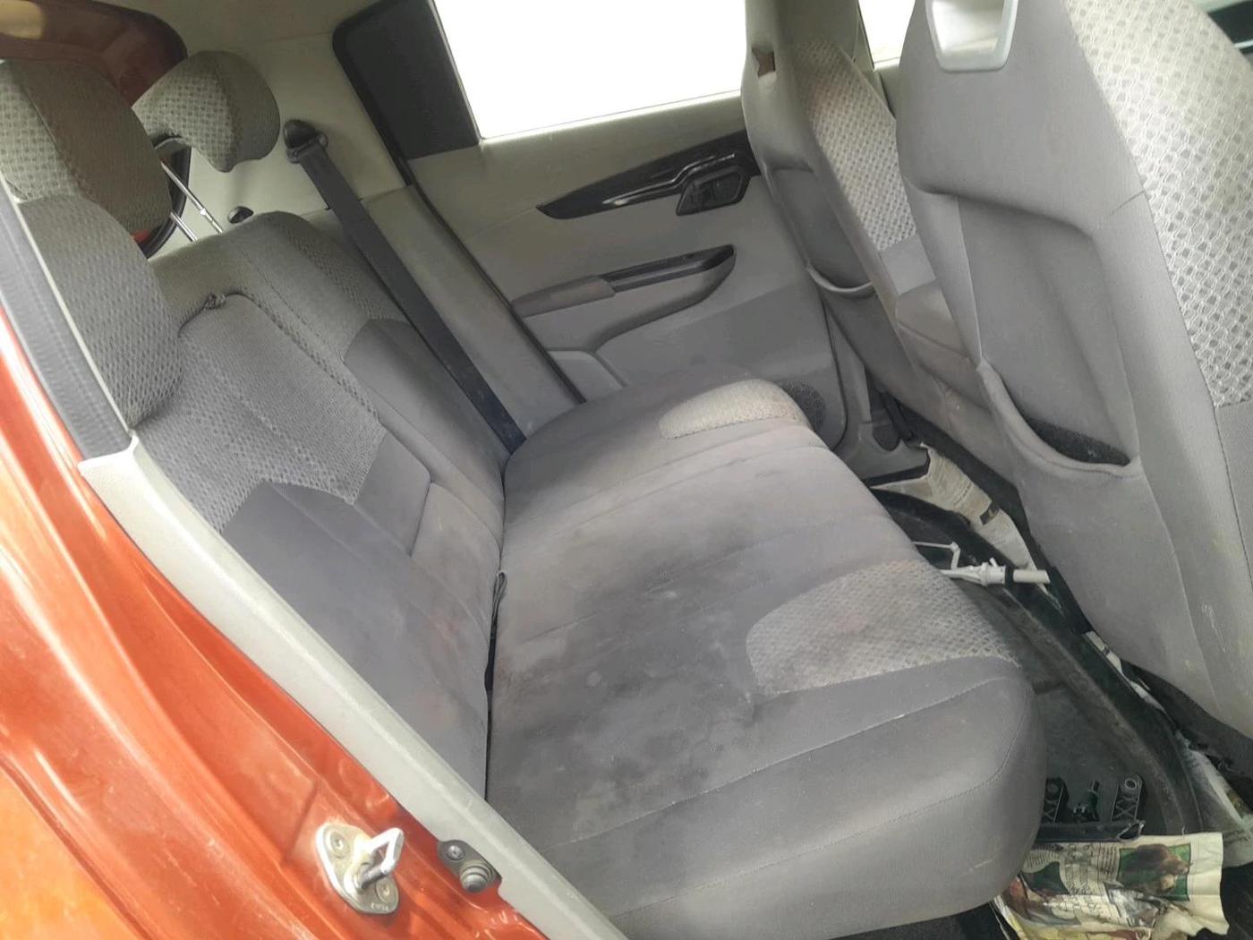 2017 Mahindra Kuv100 K8 6 STR, Petrol, Manual, 52,148 km, interior