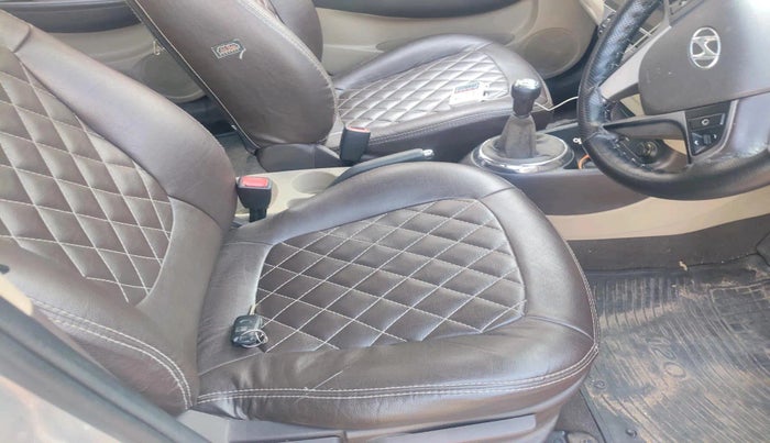 2010 Hyundai i20 ASTA 1.2, Petrol, Manual, 49,200 km, interior