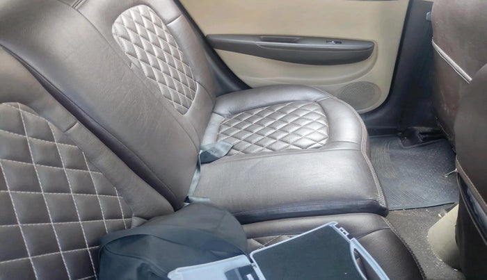 2010 Hyundai i20 ASTA 1.2, Petrol, Manual, 49,200 km, interior