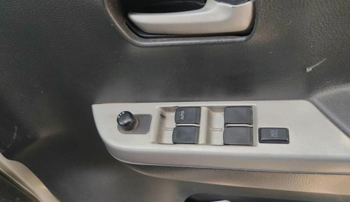 2012 Maruti Wagon R 1.0 VXI, Petrol, Manual, 1,30,581 km, interior