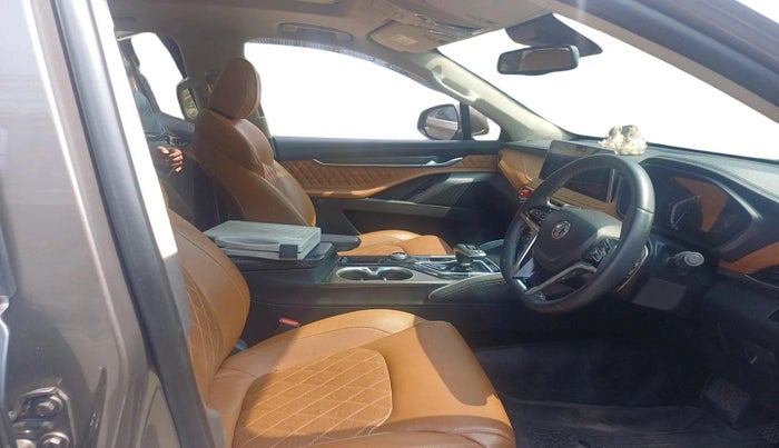 2023 MG GLOSTER SAVVY 7 STR 2.0 TWIN TURBO 4WD, Diesel, Automatic, 26,686 km, interior