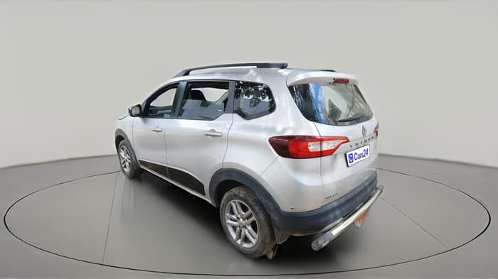 2022 Renault TRIBER RXZ, Petrol, Manual, 37,172 km, exterior