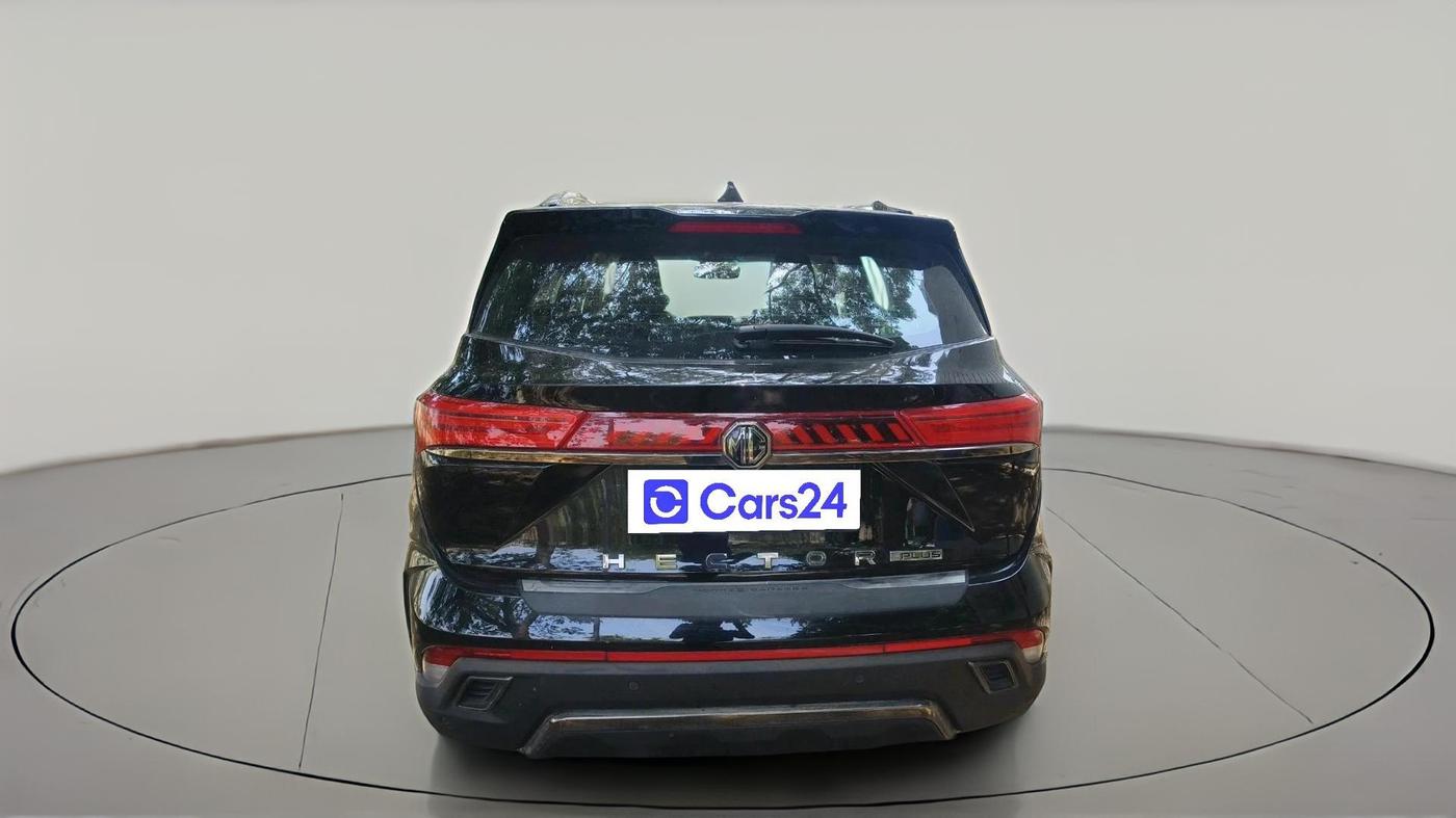 2024 MG HECTOR PLUS BlackStorm 7 STR Diesel, Diesel, Manual, 17,664 km, exterior