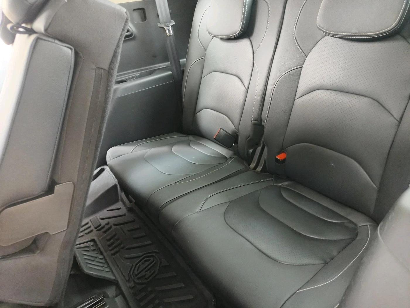 2024 MG HECTOR PLUS BlackStorm 7 STR Diesel, Diesel, Manual, 17,664 km, interior