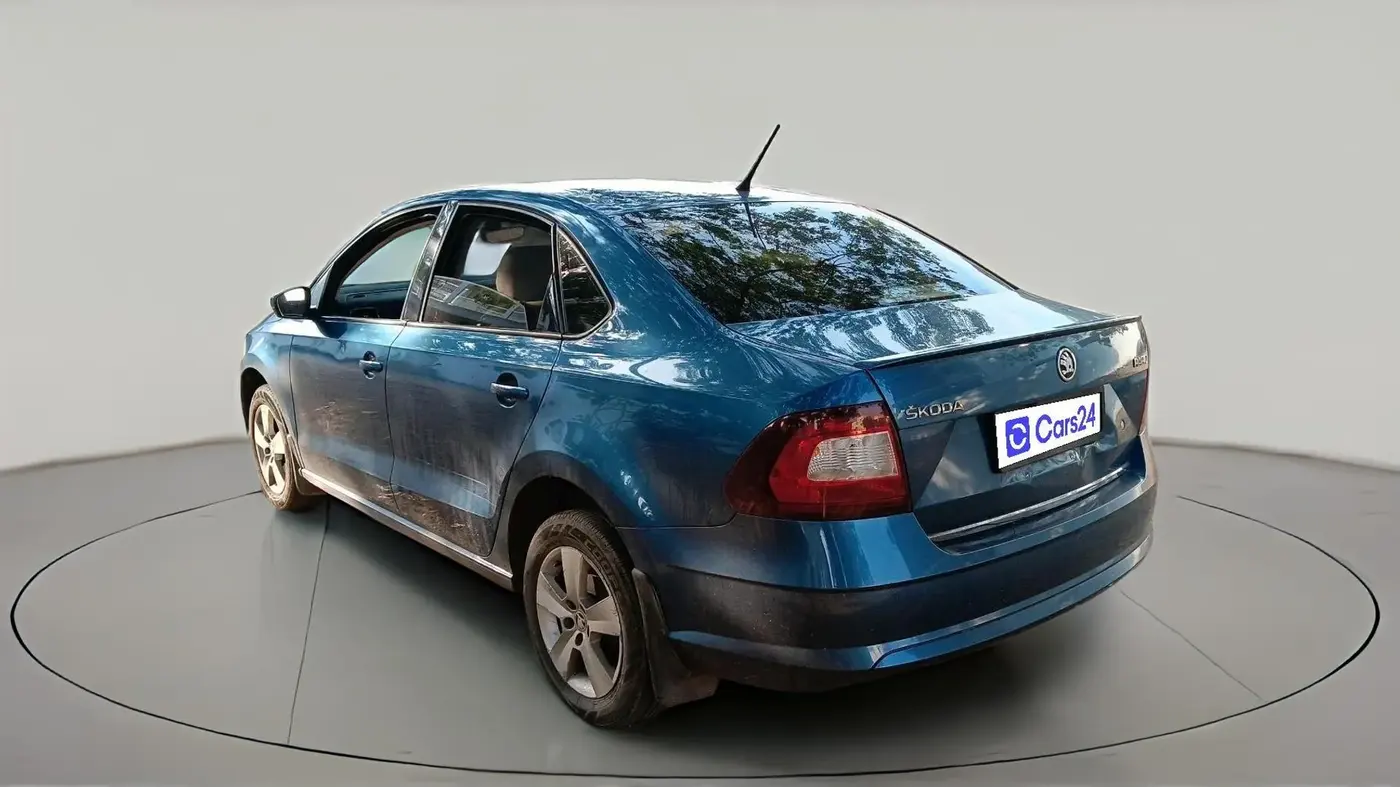 2017 Skoda Rapid STYLE 1.5 TDI, Diesel, Manual, 1,40,823 km, exterior