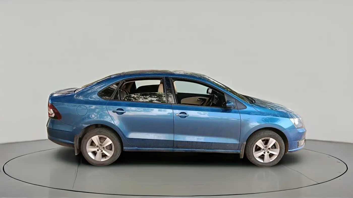 2017 Skoda Rapid STYLE 1.5 TDI, Diesel, Manual, 1,40,823 km, exterior