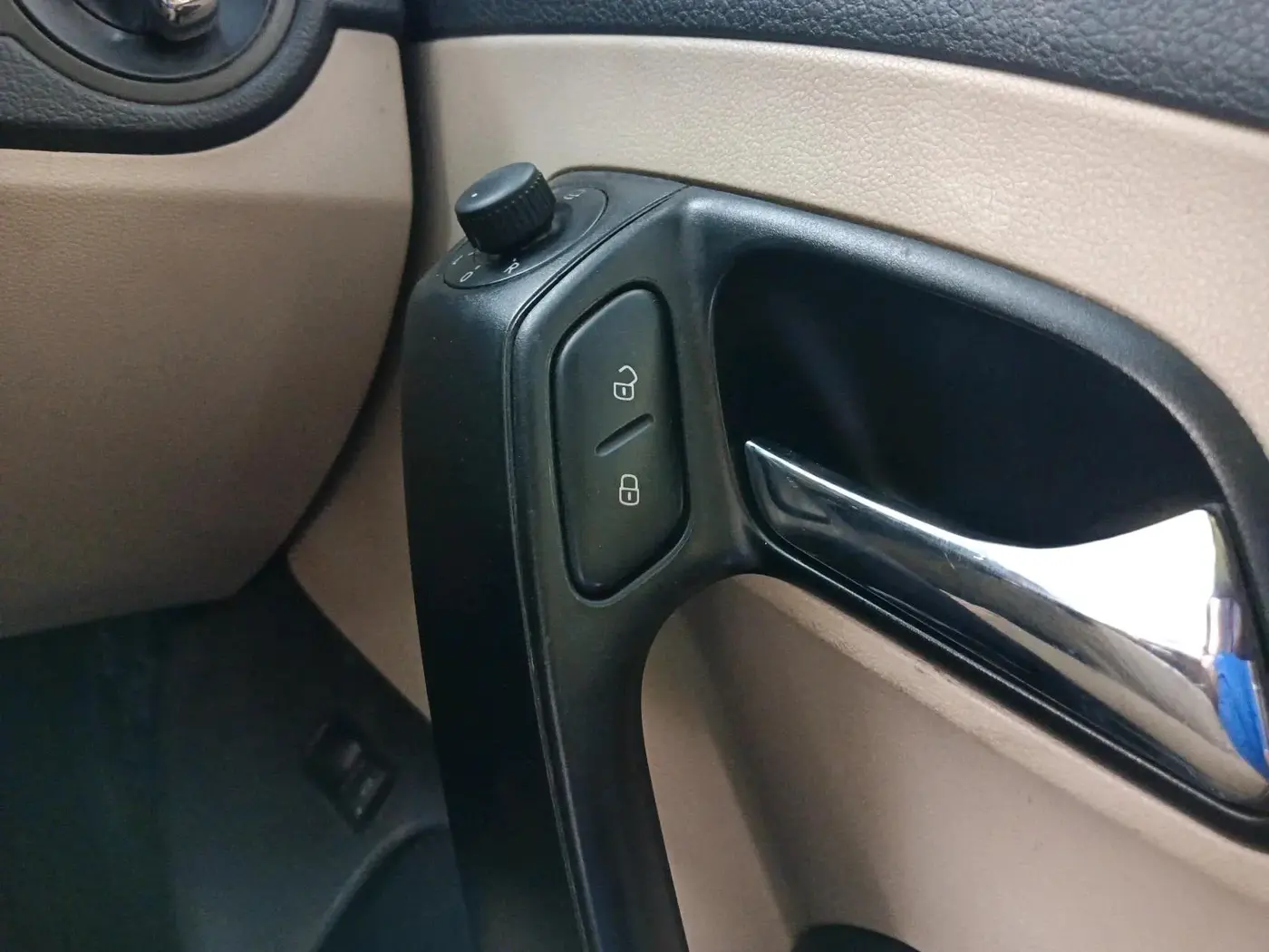 2017 Skoda Rapid STYLE 1.5 TDI, Diesel, Manual, 1,40,823 km, interior