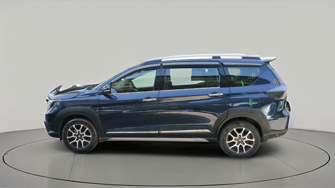 2022 Maruti XL6 ALPHA PLUS MT, Petrol, Manual, 34,764 km, exterior