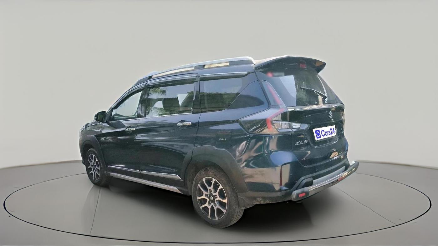 2022 Maruti XL6 ALPHA PLUS MT, Petrol, Manual, 34,764 km, exterior