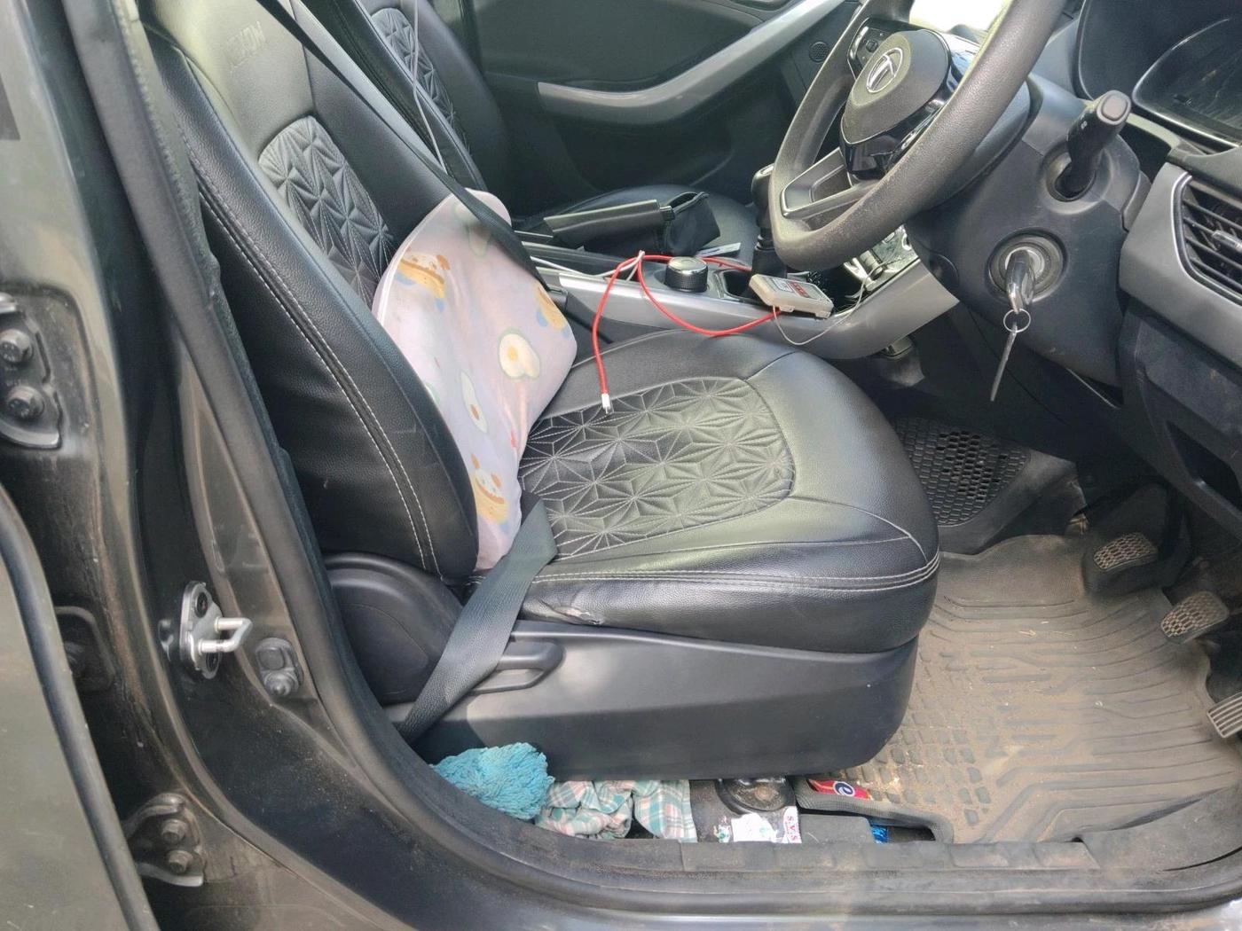 2022 Tata NEXON XM SUNROOF PETROL, Petrol, Manual, 54,100 km, interior