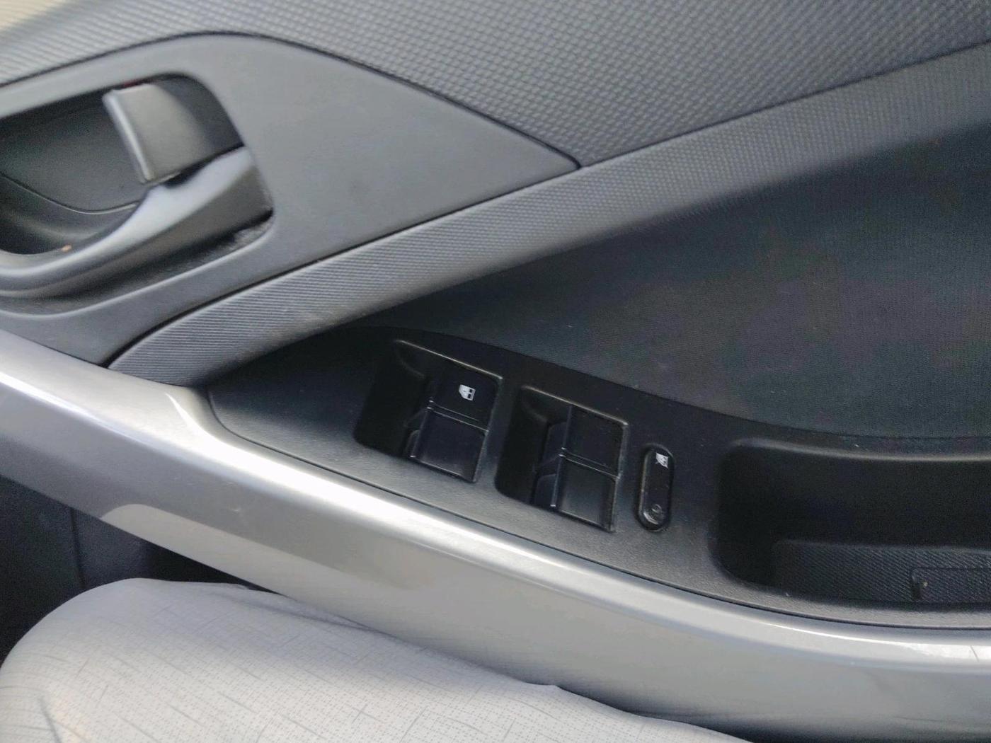 2022 Tata NEXON XM SUNROOF PETROL, Petrol, Manual, 54,100 km, interior