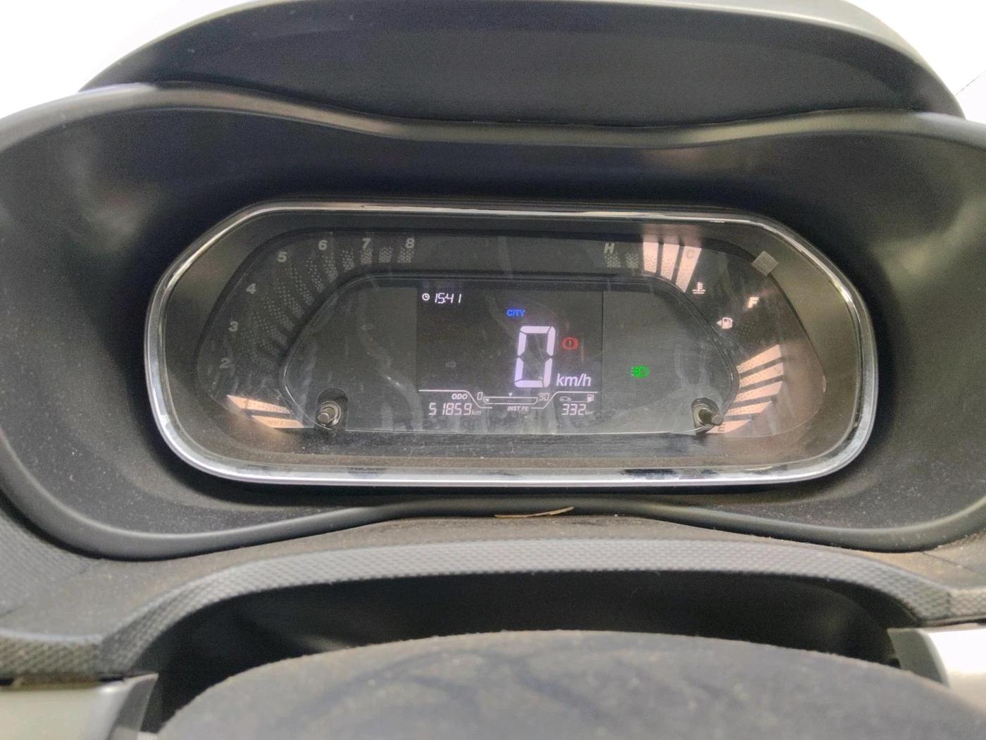 2022 Tata NEXON XM SUNROOF PETROL, Petrol, Manual, 54,100 km, interior