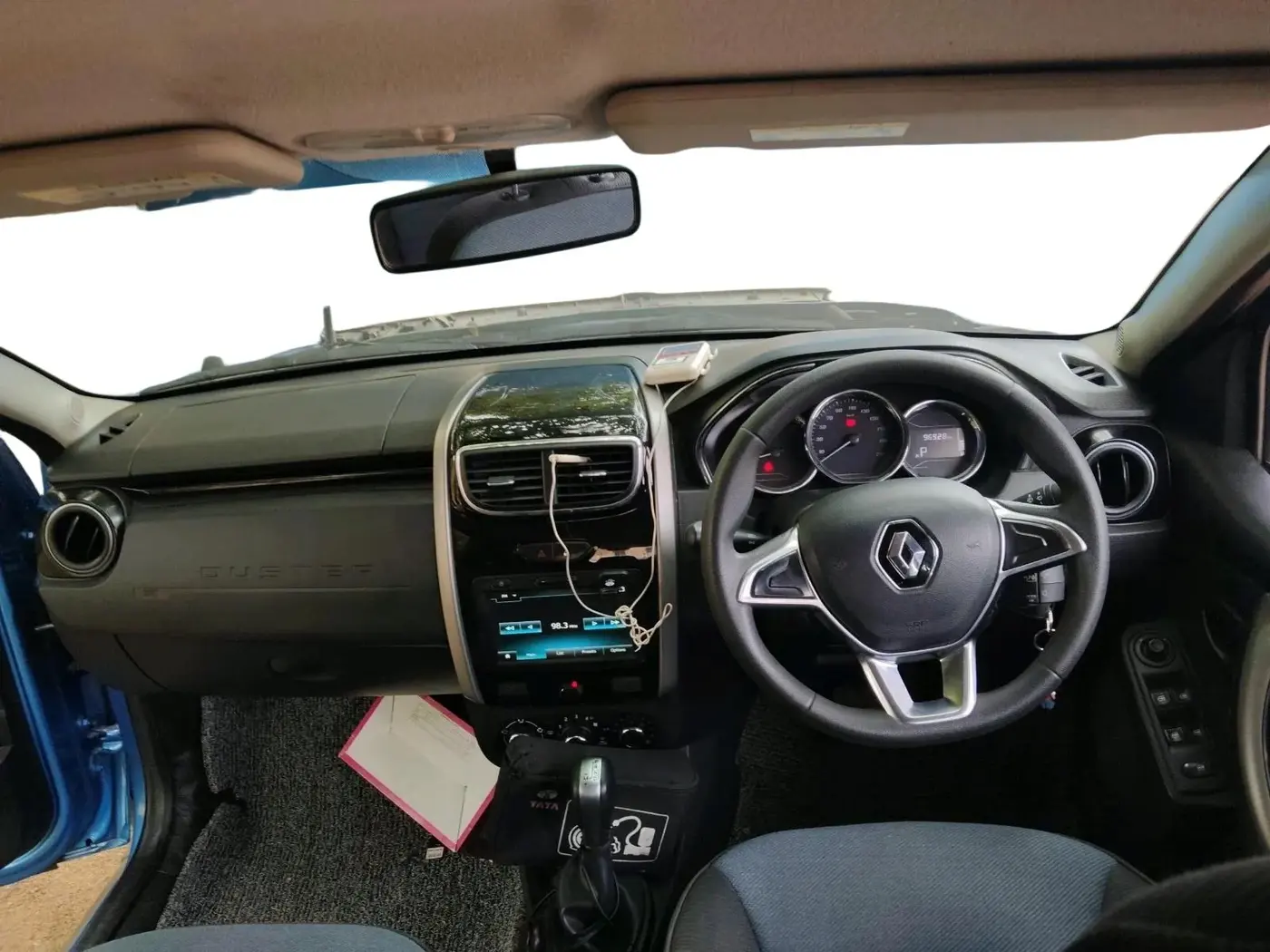 2020 Renault Duster RXS 1.3 TURBO PETROL CVT, Petrol, Automatic, 96,928 km, interior