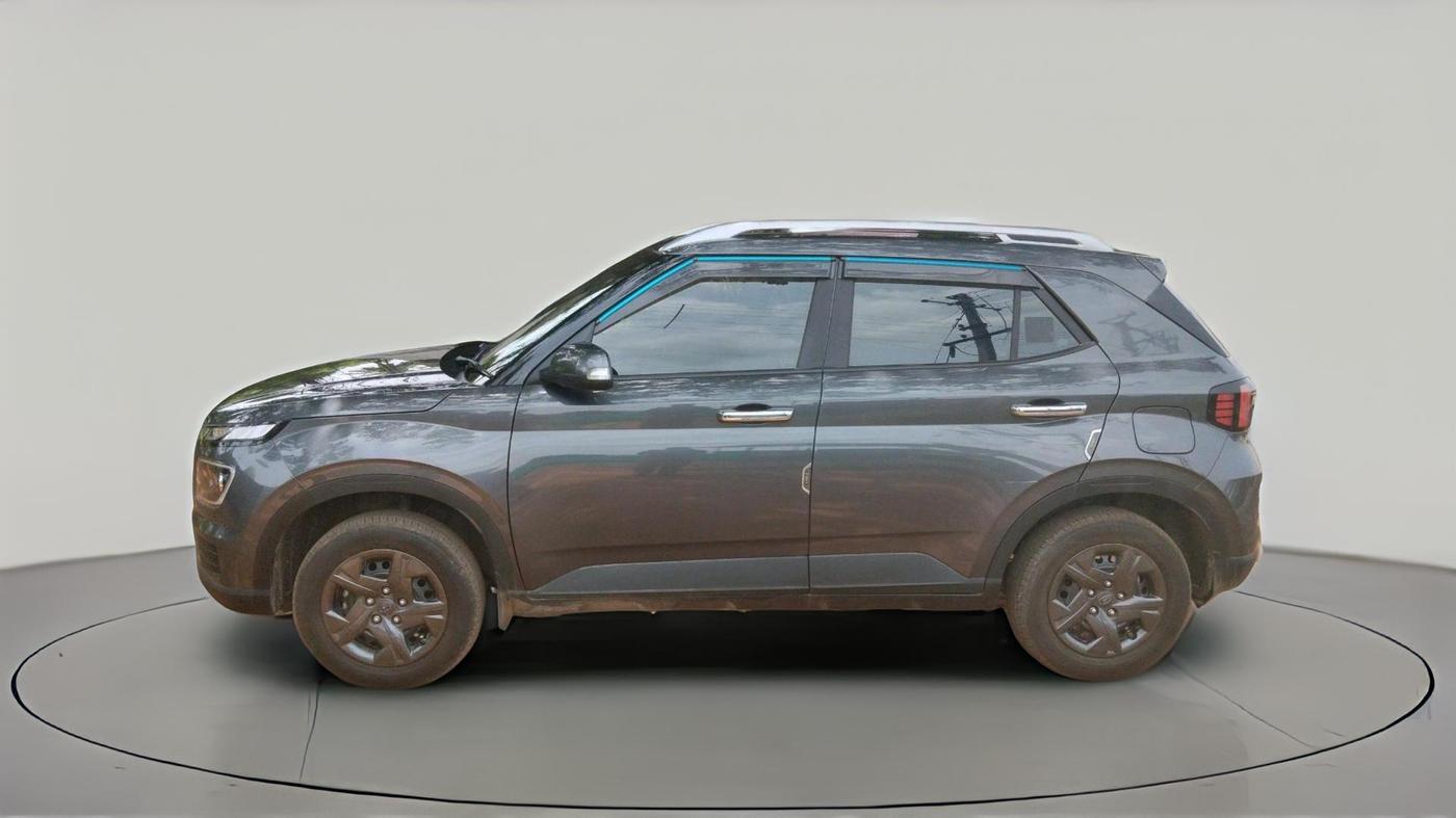 2023 Hyundai VENUE SX 1.2 PETROL, Petrol, Manual, 12,212 km, exterior