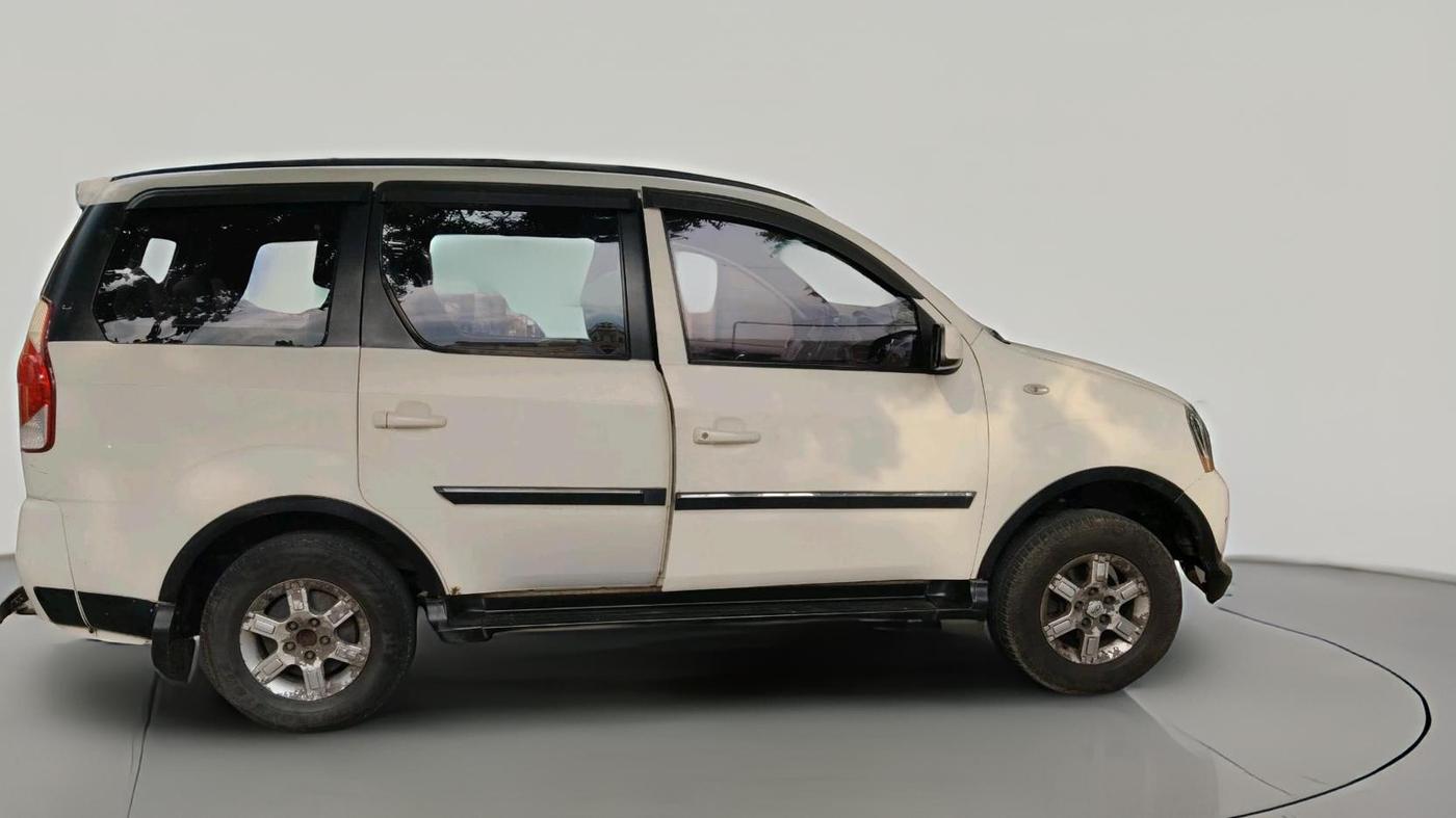 2012 Mahindra Xylo E9, Diesel, Manual, 2,01,259 km, exterior
