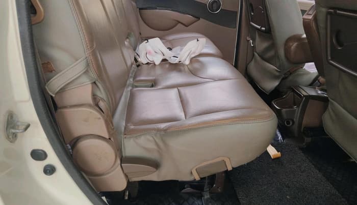 2012 Mahindra Xylo E9, Diesel, Manual, 2,01,259 km, interior