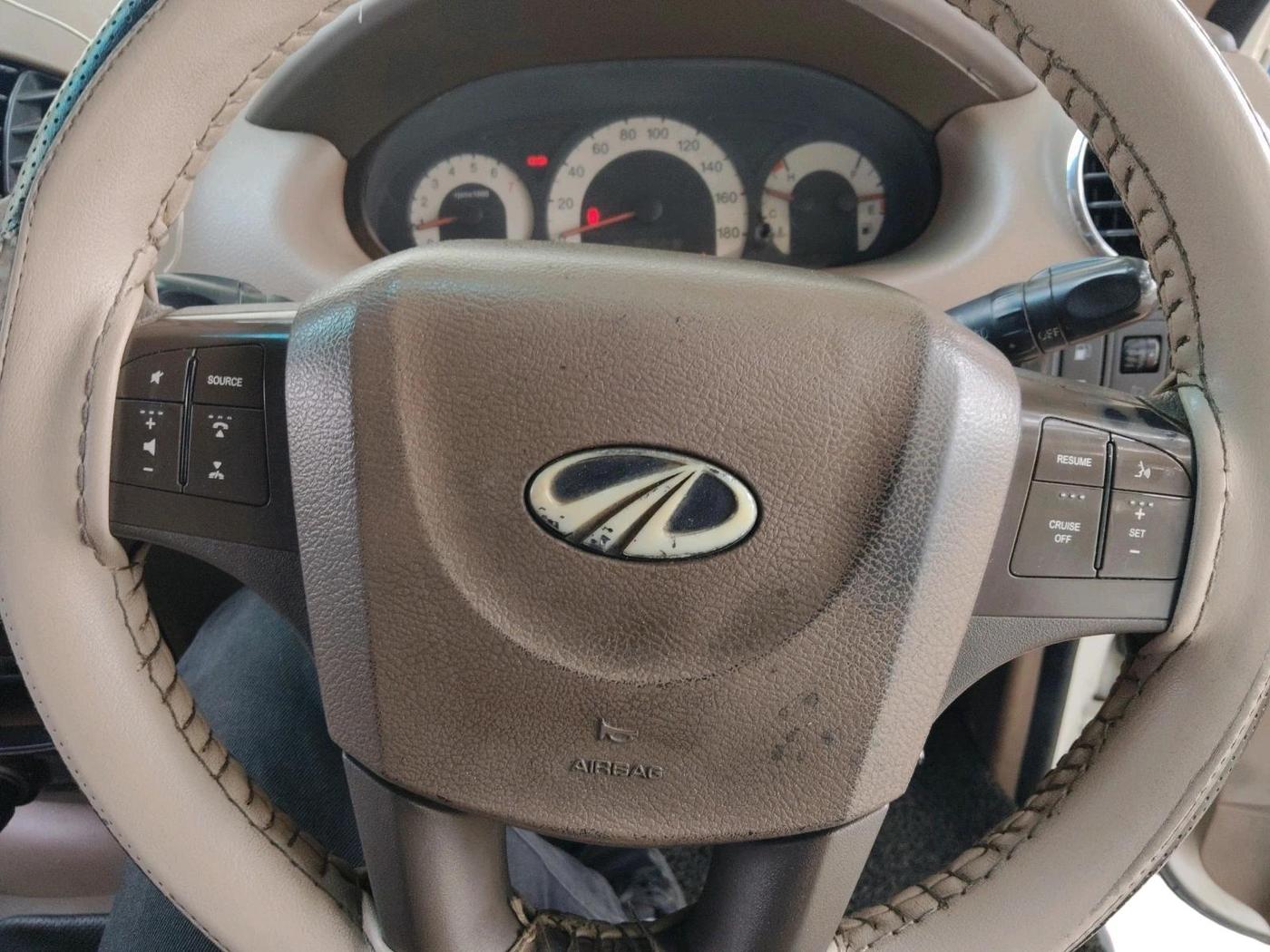 2012 Mahindra Xylo E9, Diesel, Manual, 2,01,259 km, interior