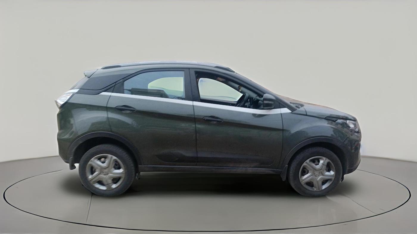 2022 Tata NEXON XM DIESEL, Diesel, Manual, 86,902 km, exterior