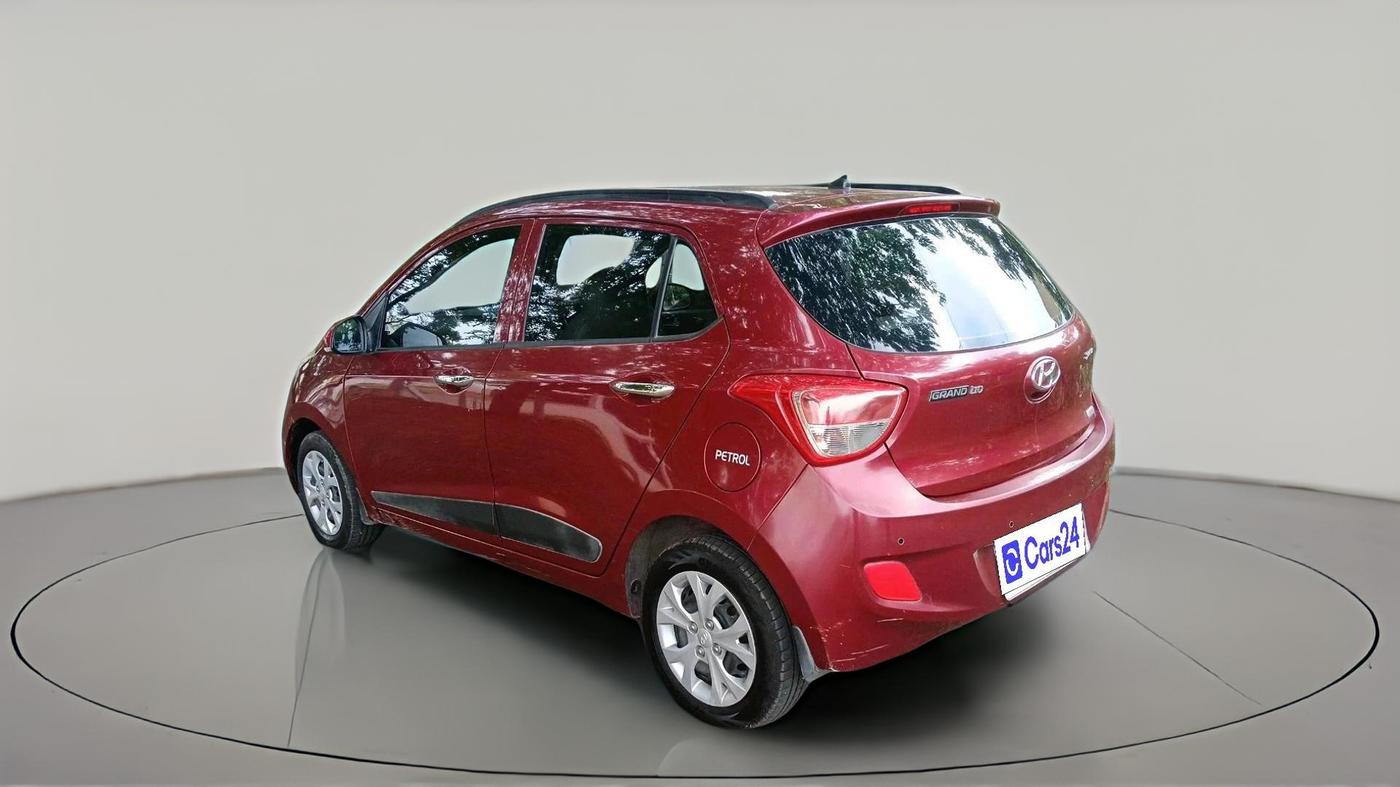 2013 Hyundai Grand i10 SPORTZ AT 1.2 KAPPA VTVT, Petrol, Automatic, 82,731 km, exterior