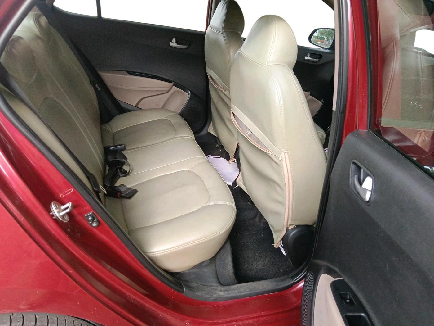 2013 Hyundai Grand i10 SPORTZ AT 1.2 KAPPA VTVT, Petrol, Automatic, 82,731 km, interior