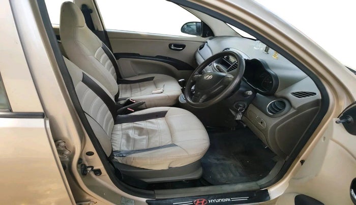 2010 Hyundai i10 MAGNA 1.1, Petrol, Manual, 82,315 km, interior