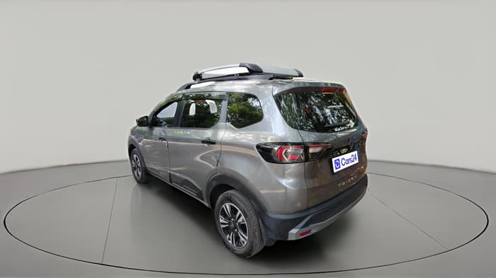 2025 Renault TRIBER Emotion EASY-R AMT, Petrol, Automatic, 3,312 km, exterior