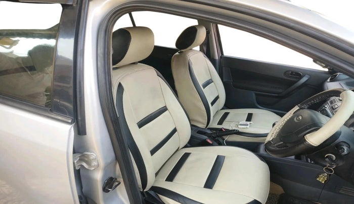 2012 Ford Fiesta Classic LXI 1.4 DIESEL, Diesel, Manual, 1,59,932 km, interior