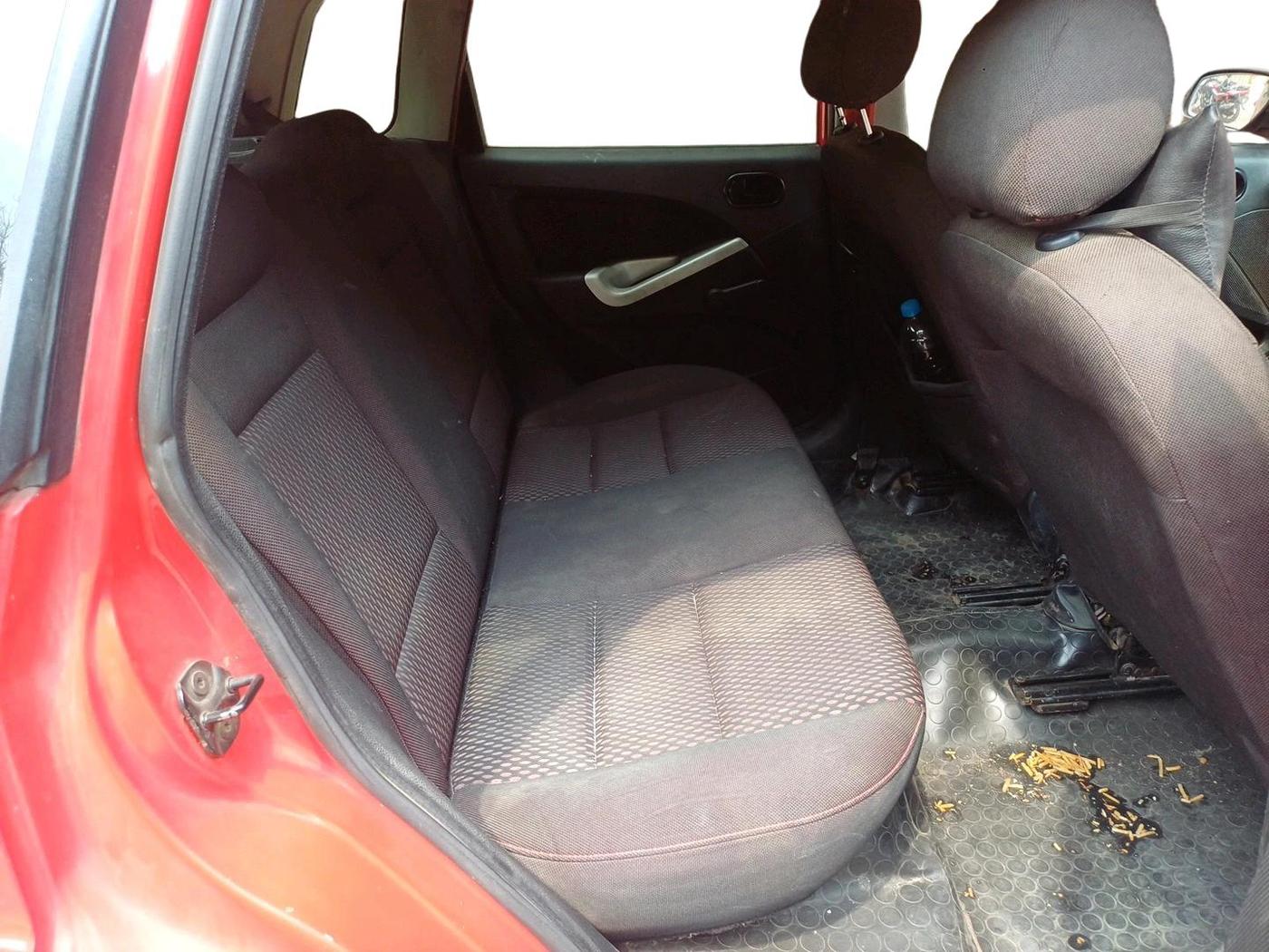 2012 Ford Figo LXI 1.4 DIESEL, Diesel, Manual, 1,32,791 km, interior