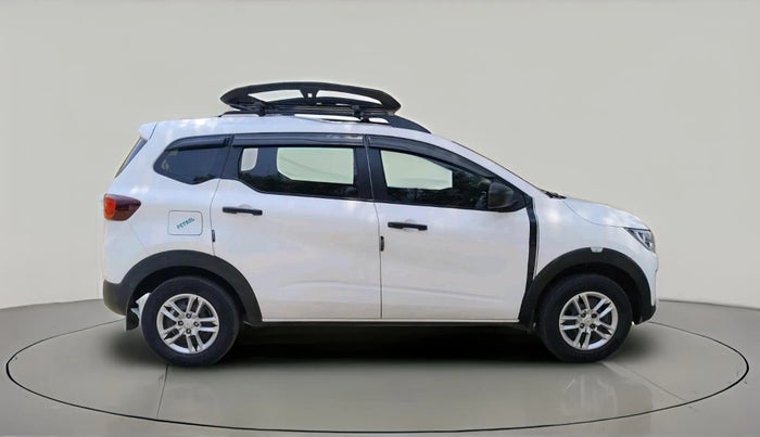 2021 Renault TRIBER RXE MT, Petrol, Manual, 28,515 km, exterior