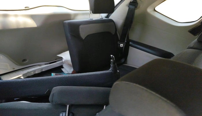 2021 Renault TRIBER RXE MT, Petrol, Manual, 28,515 km, interior