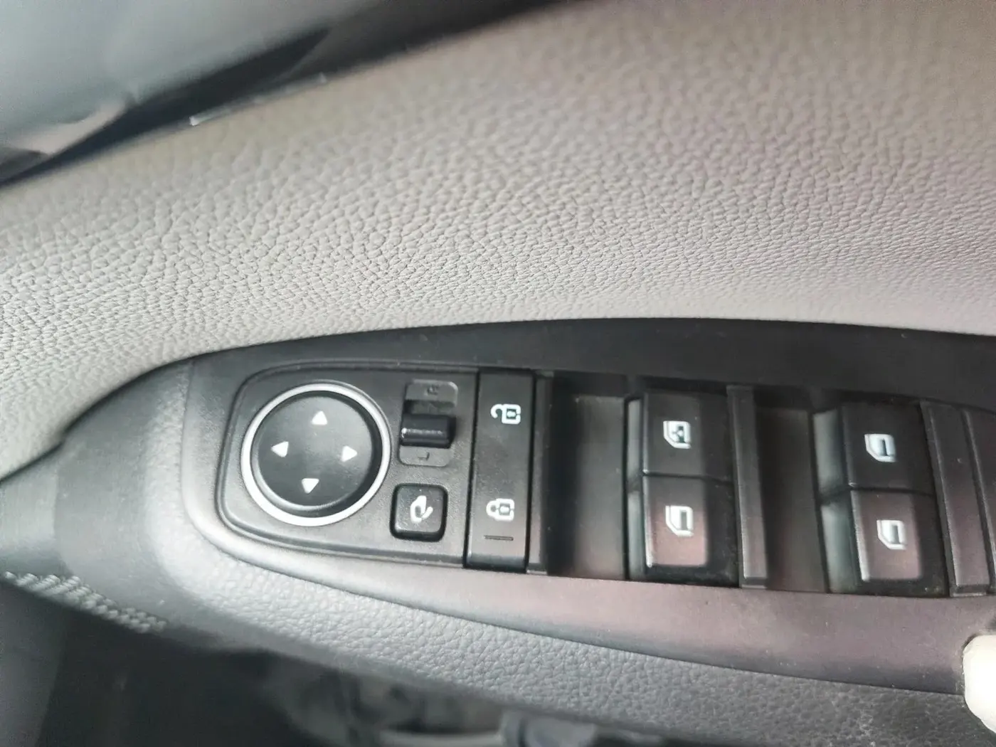 2023 KIA SELTOS  HTX IVT G, Petrol, Automatic, 56,131 km, interior