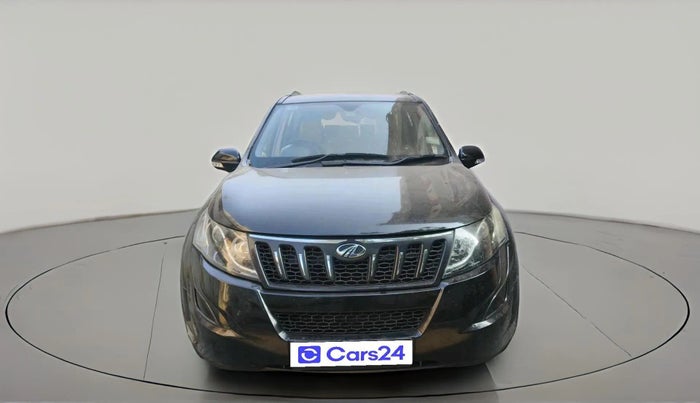 2016 Mahindra XUV500 W6 1.99, Diesel, Manual, 89,856 km, exterior