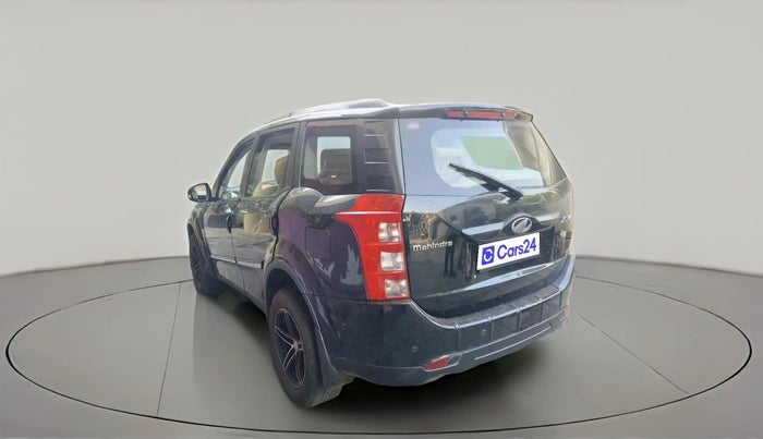 2016 Mahindra XUV500 W6 1.99, Diesel, Manual, 89,856 km, exterior