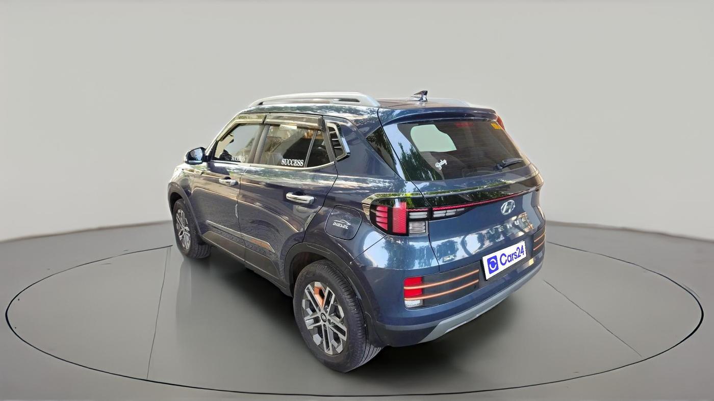 2024 Hyundai VENUE SX 1.5 CRDI, Diesel, Manual, 20,116 km, exterior