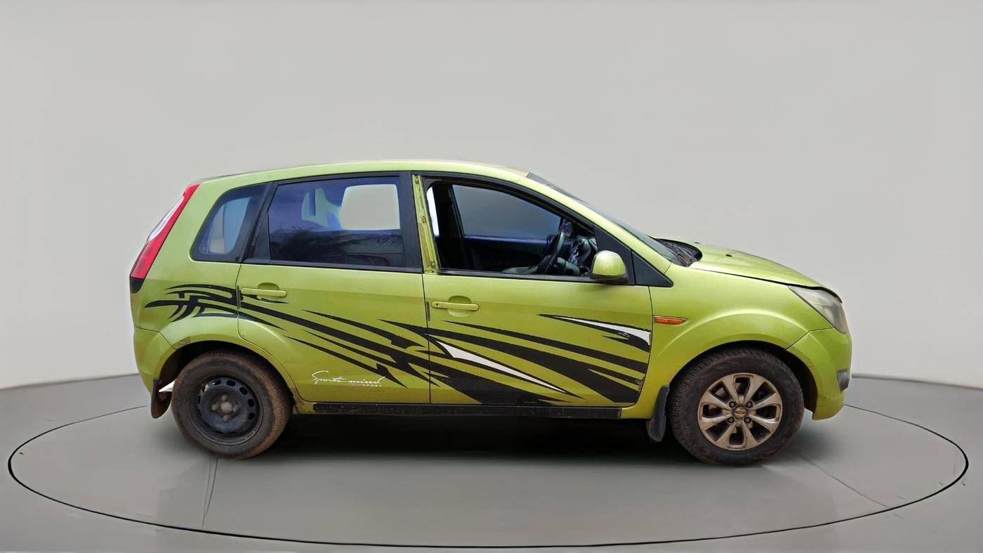 2011 Ford Figo TITANIUM 1.4 DIESEL, Diesel, Manual, 1,69,661 km, exterior