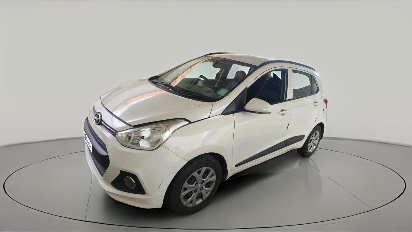 2016 Hyundai Grand i10 SPORTZ 1.2 KAPPA VTVT, Petrol, Manual, 70,253 km, exterior