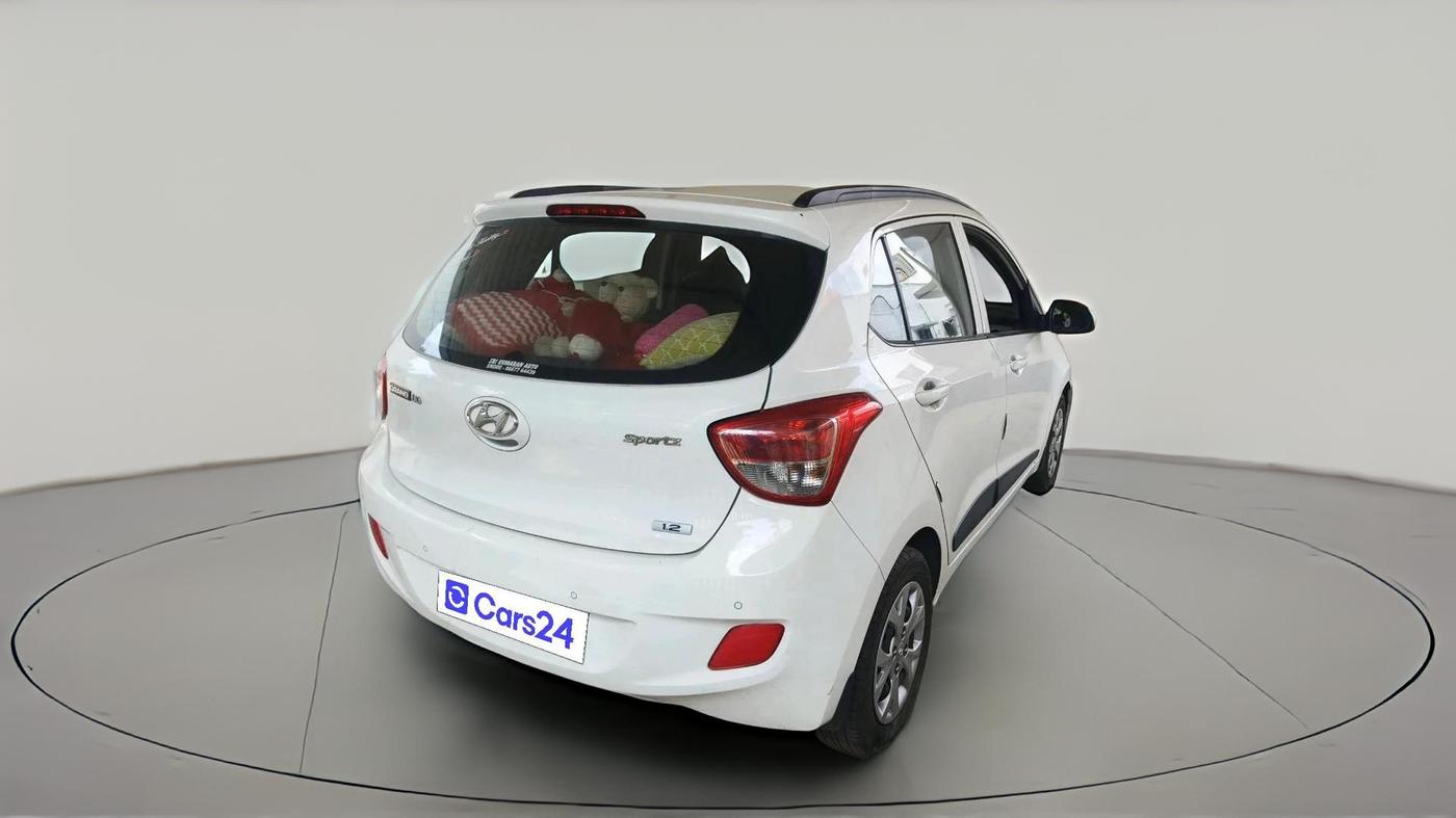2016 Hyundai Grand i10 SPORTZ 1.2 KAPPA VTVT, Petrol, Manual, 70,253 km, exterior