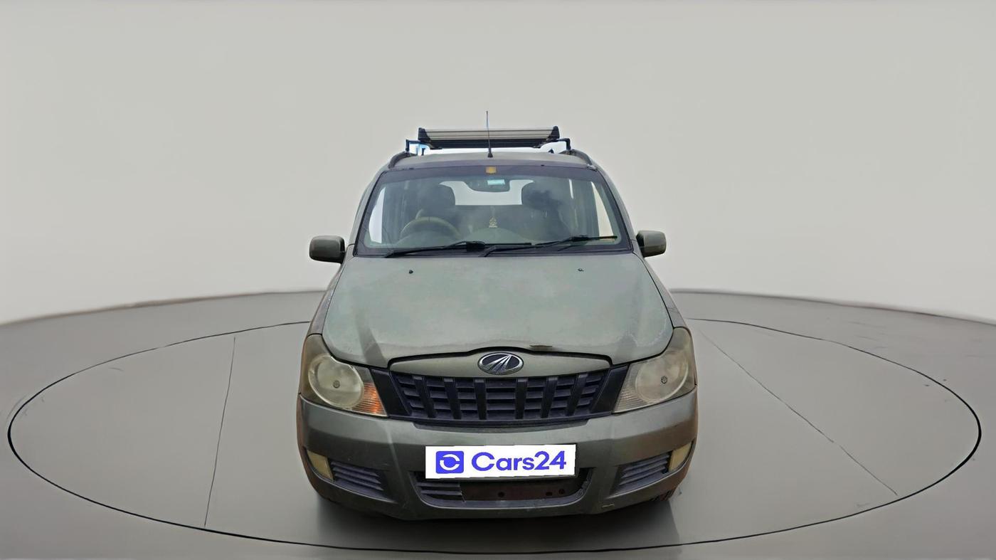 2013 Mahindra Quanto C8, Diesel, Manual, 1,39,890 km, exterior