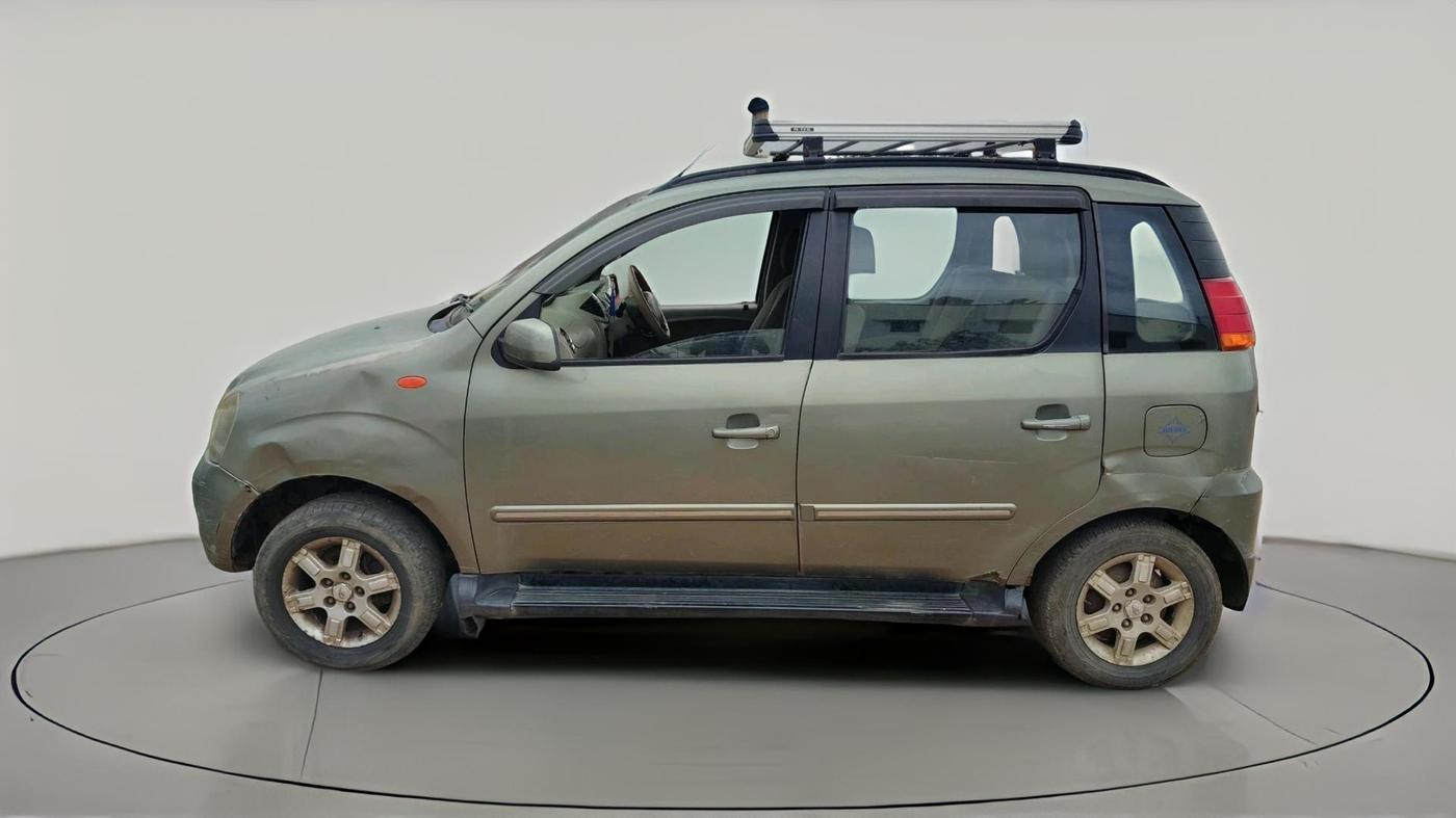2013 Mahindra Quanto C8, Diesel, Manual, 1,39,890 km, exterior