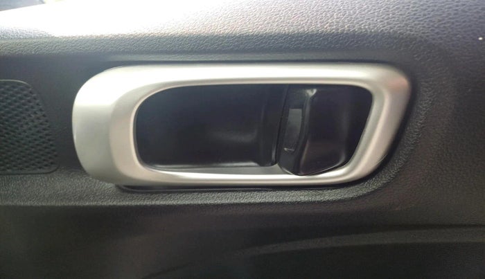 2024 Hyundai VENUE S (O) 1.0 Turbo Petrol DCT, Petrol, Automatic, 17,826 km, interior