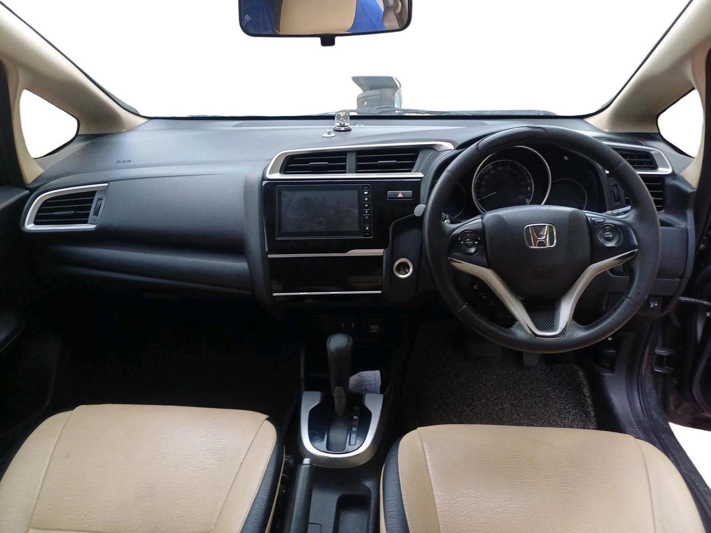 2019 Honda Jazz 1.2L I-VTEC VX CVT, Petrol, Automatic, 1,71,939 km, interior