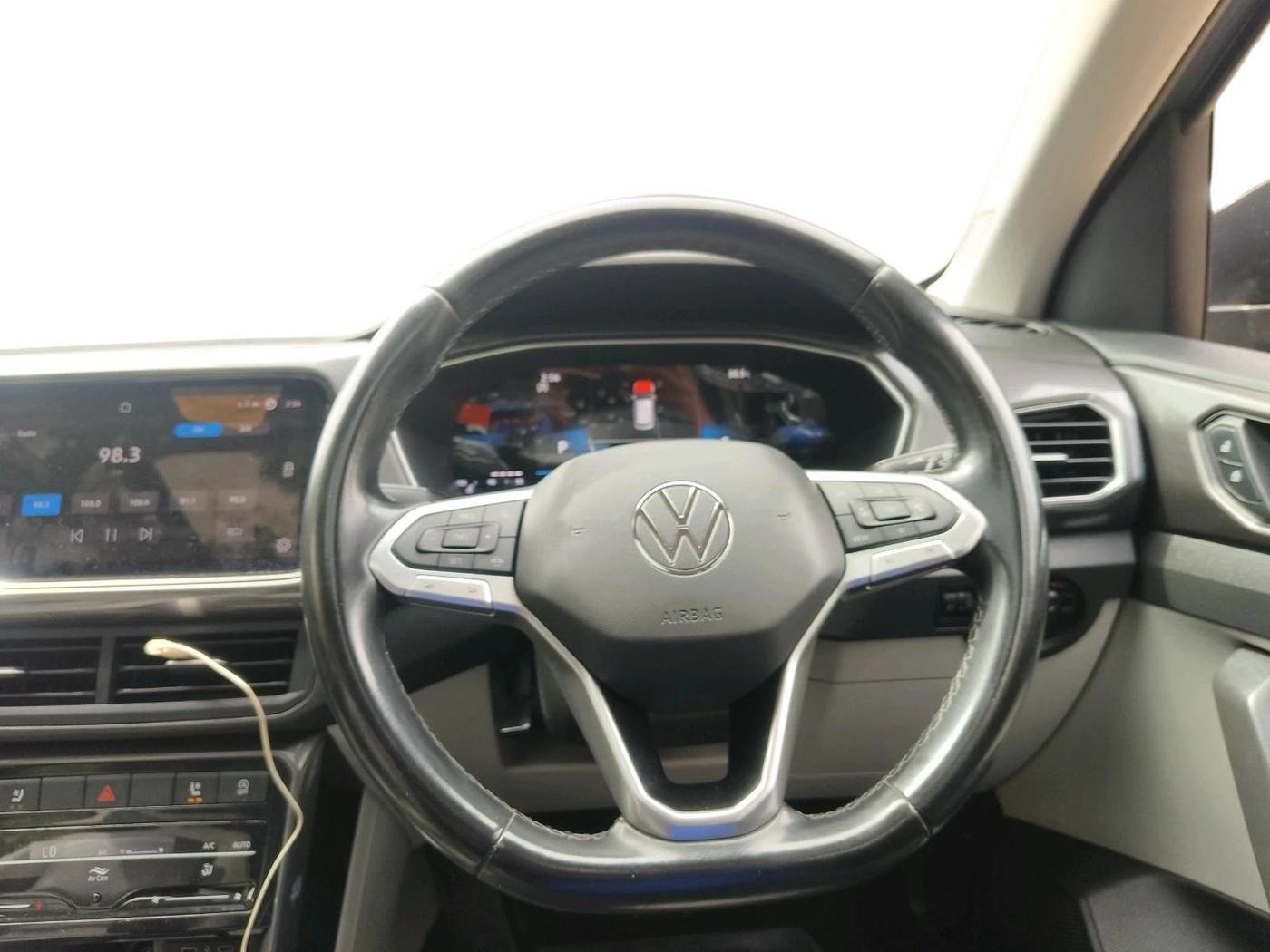 2023 Volkswagen TAIGUN TOPLINE 1.0 TSI AT, Petrol, Automatic, 47,522 km, interior