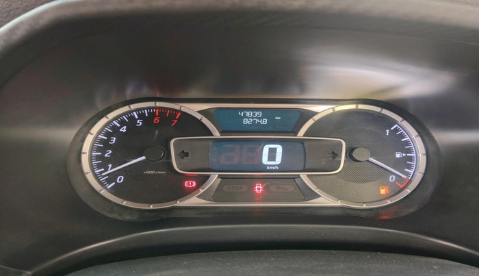2019 Nissan Kicks XL 1.5, Petrol, Manual, 47,839 km, interior