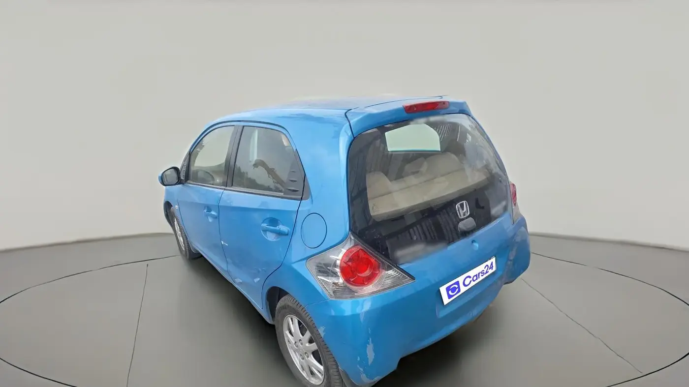 2013 Honda Brio V MT, Petrol, Manual, 1,33,590 km, exterior
