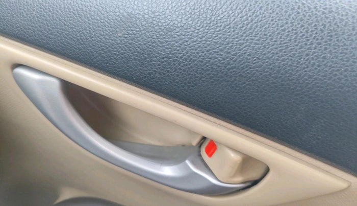 2013 Honda Brio V MT, Petrol, Manual, 1,33,590 km, interior