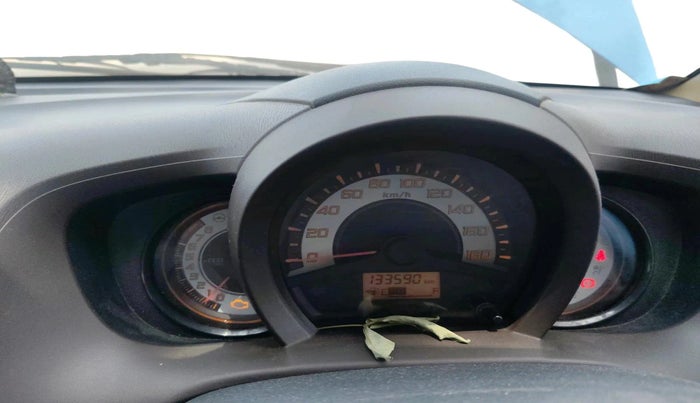 2013 Honda Brio V MT, Petrol, Manual, 1,33,590 km, interior